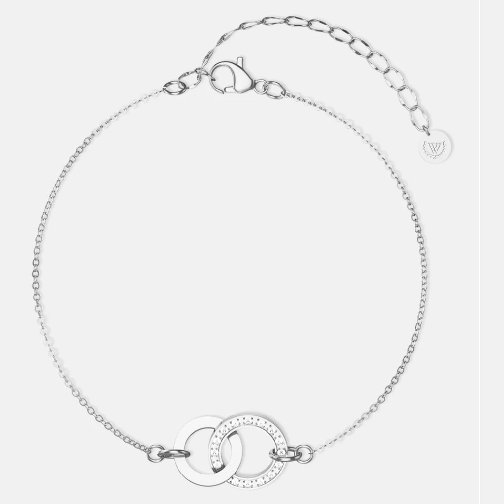 Interlocking Circles Bracelet
